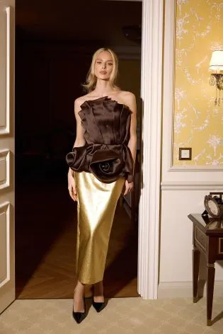 Юбка-макси прямая с разрезом сзади