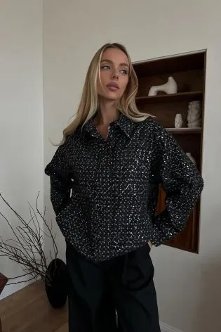 Куртка бомбер из джинсы