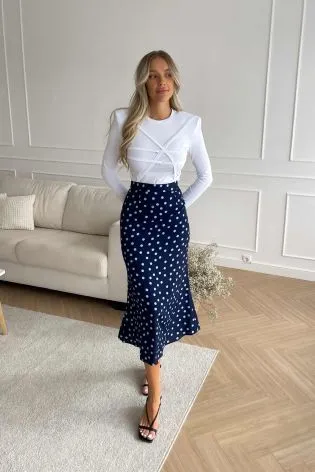 Лонгслив из трикотажа с декором на груди