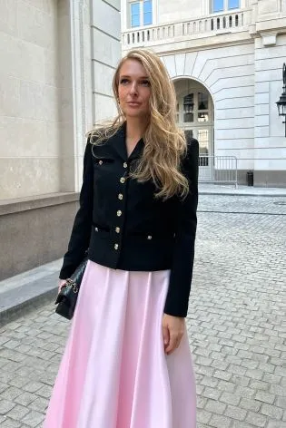 Жакет однобортный с бархатной отделкой