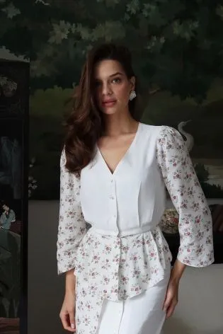 Топ с длинным рукавом на пуговицах