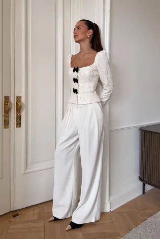 Брюки со складками