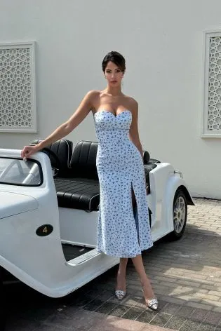 Платье-миди на корсетной основе из вискозы с разрезом 