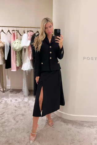 Юбка-миди с разрезом сбоку