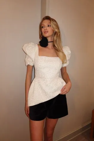 Топ из твида с квадратным вырезом и коротким рукавом