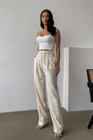 Брюки прямого кроя со стрелками