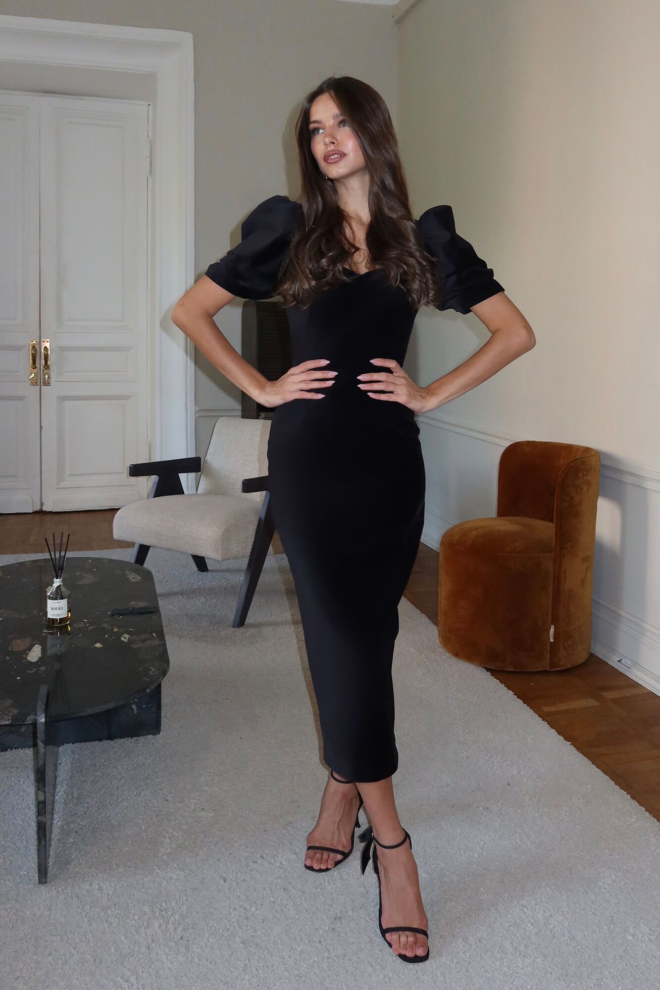 

Платье миди с фигурным лифом и прямой юбкой, Черный, Платье миди с фигурным лифом и прямой юбкой