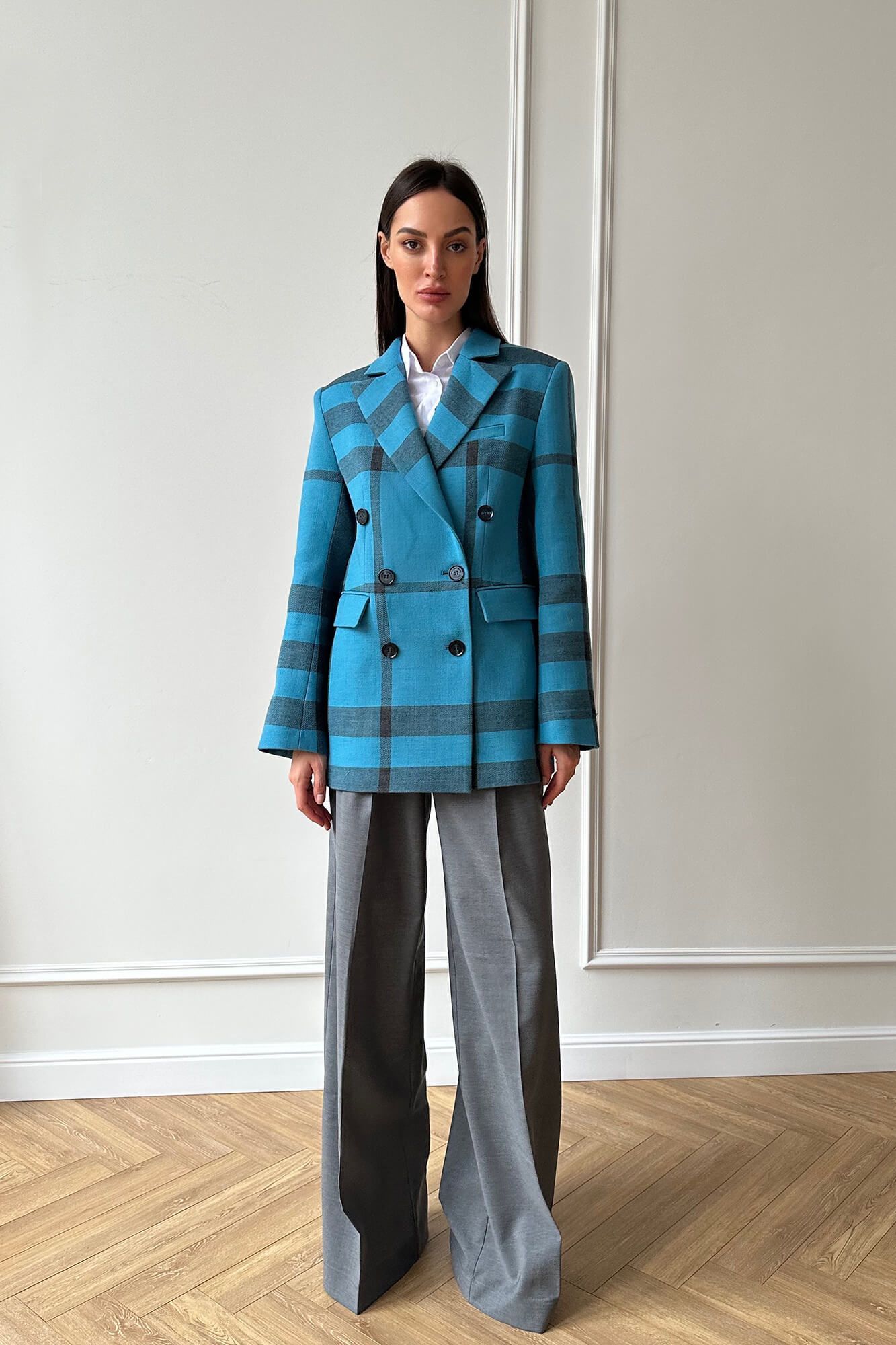 Пальто укороченное двубортное 39500₽