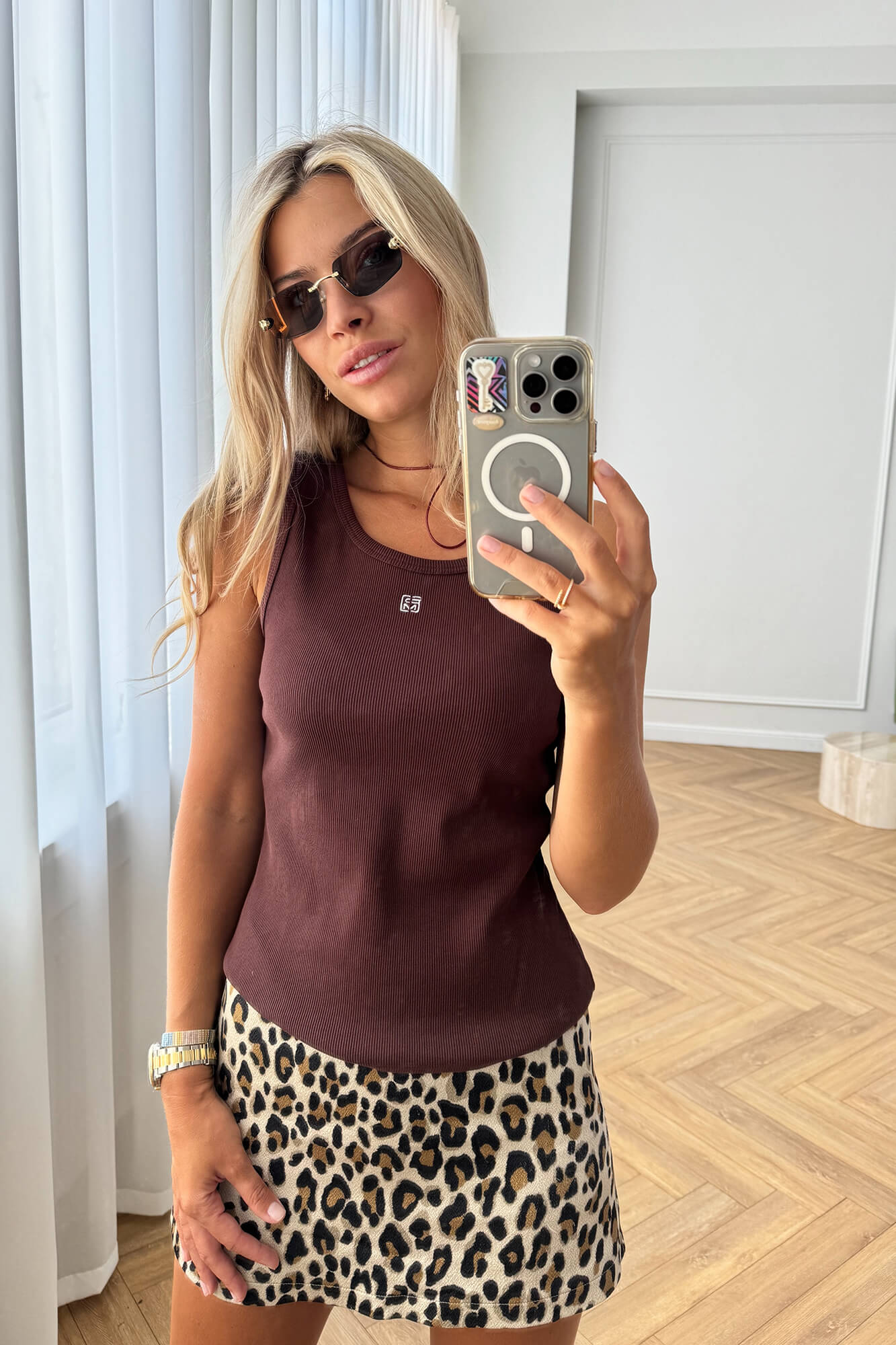 

Топ на бретелях трикотажный с вышивкой, Шоколад, Топ на бретелях трикотажный с вышивкой