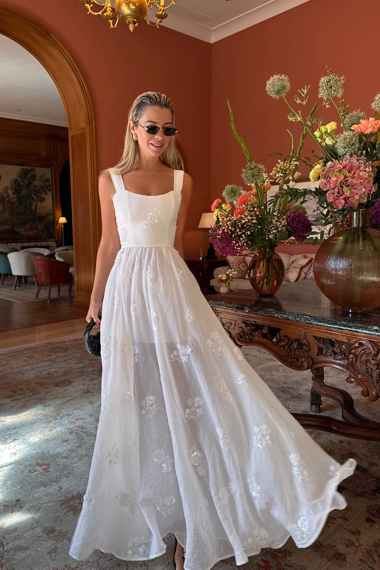 

Платье- макси с вышивкой пайетками, Молочный, Платье- макси с вышивкой пайетками