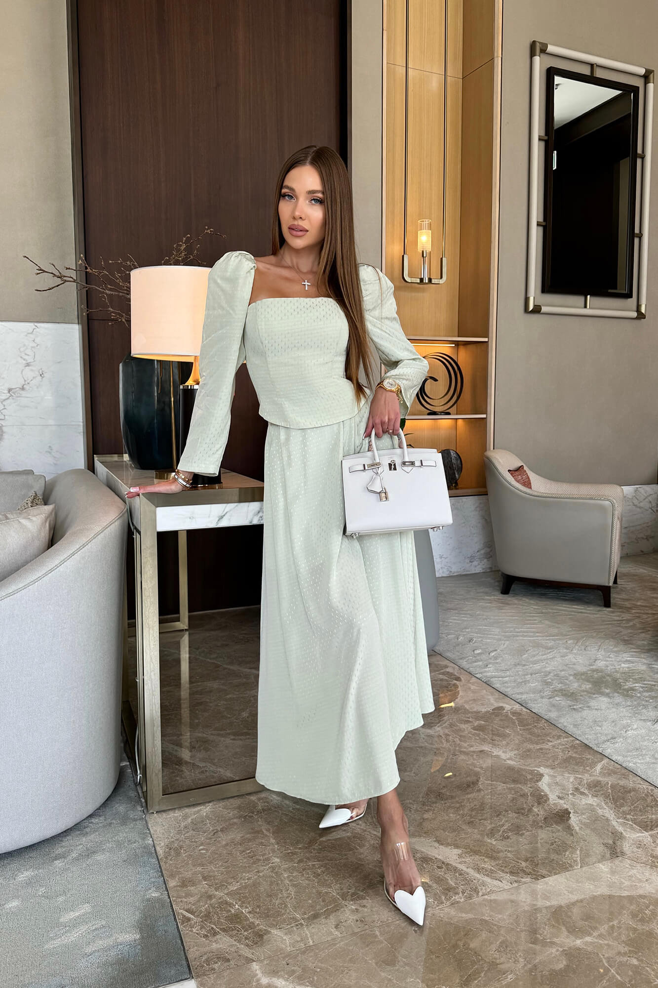 Юбка-миди с разрезами 16200₽