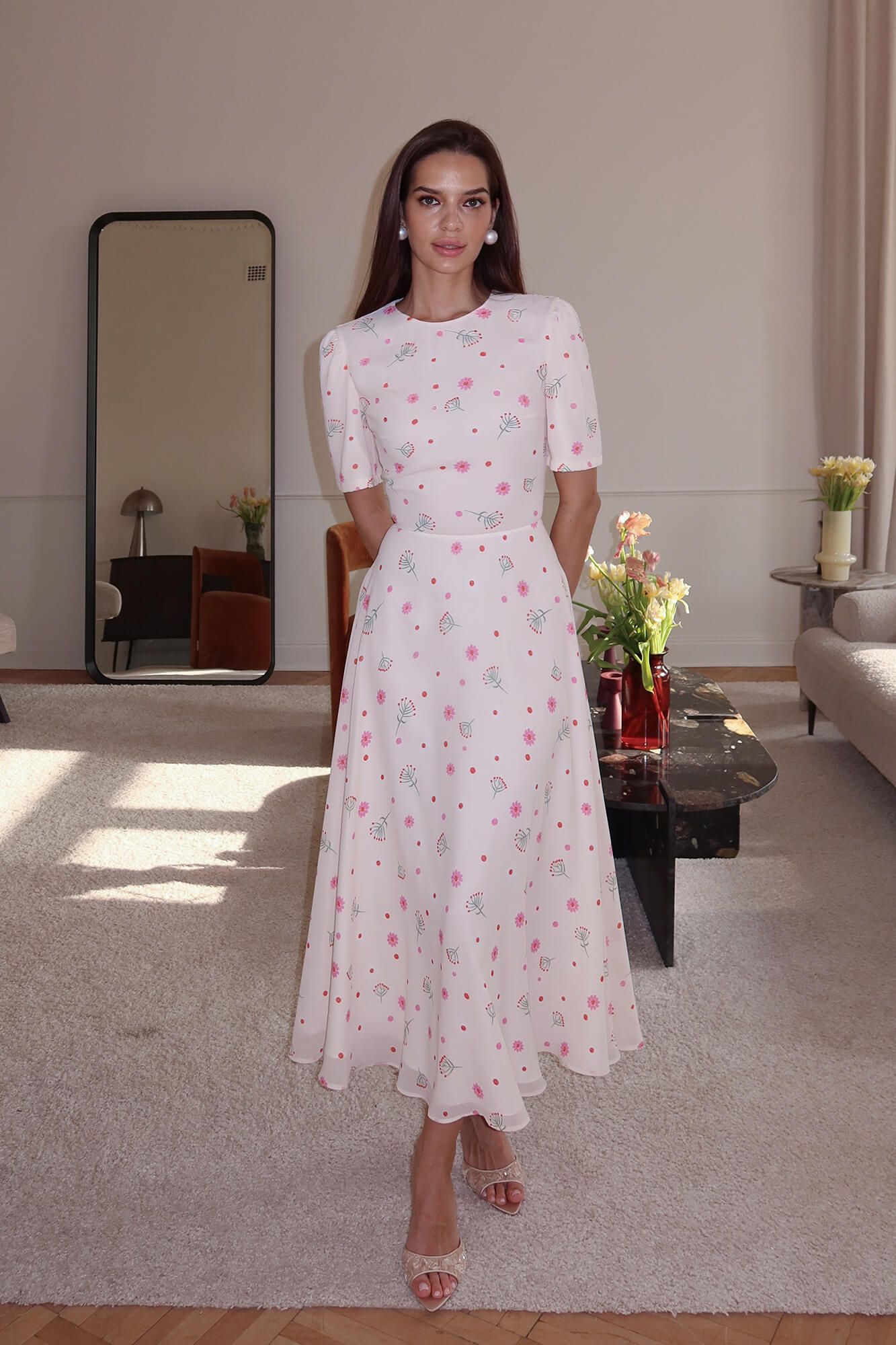 

Платье-миди с юбкой-солнце и коротким рукавом, Цветочный принт, Платье-миди с юбкой-солнце и коротким рукавом