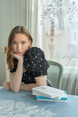 Платье-мини с квадратным вырезом и поясом роза