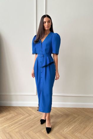 Платье-миди на пуговицах с кружевной отделкой и ремнем