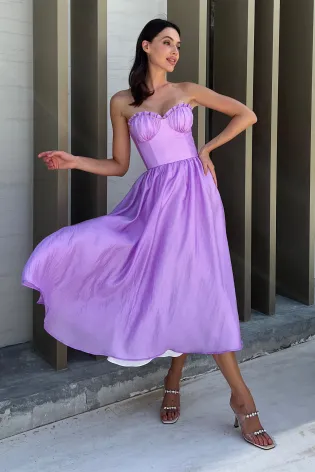 Фиолетовые коктейльные платья